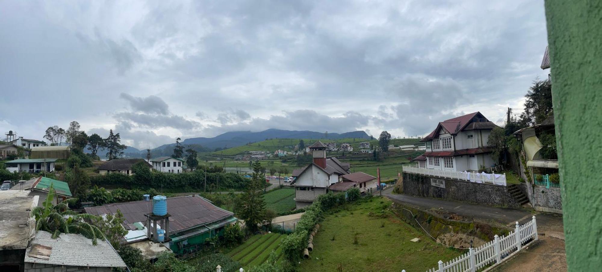 Maha Royal Hotel Nuwara Eliya Exterior photo