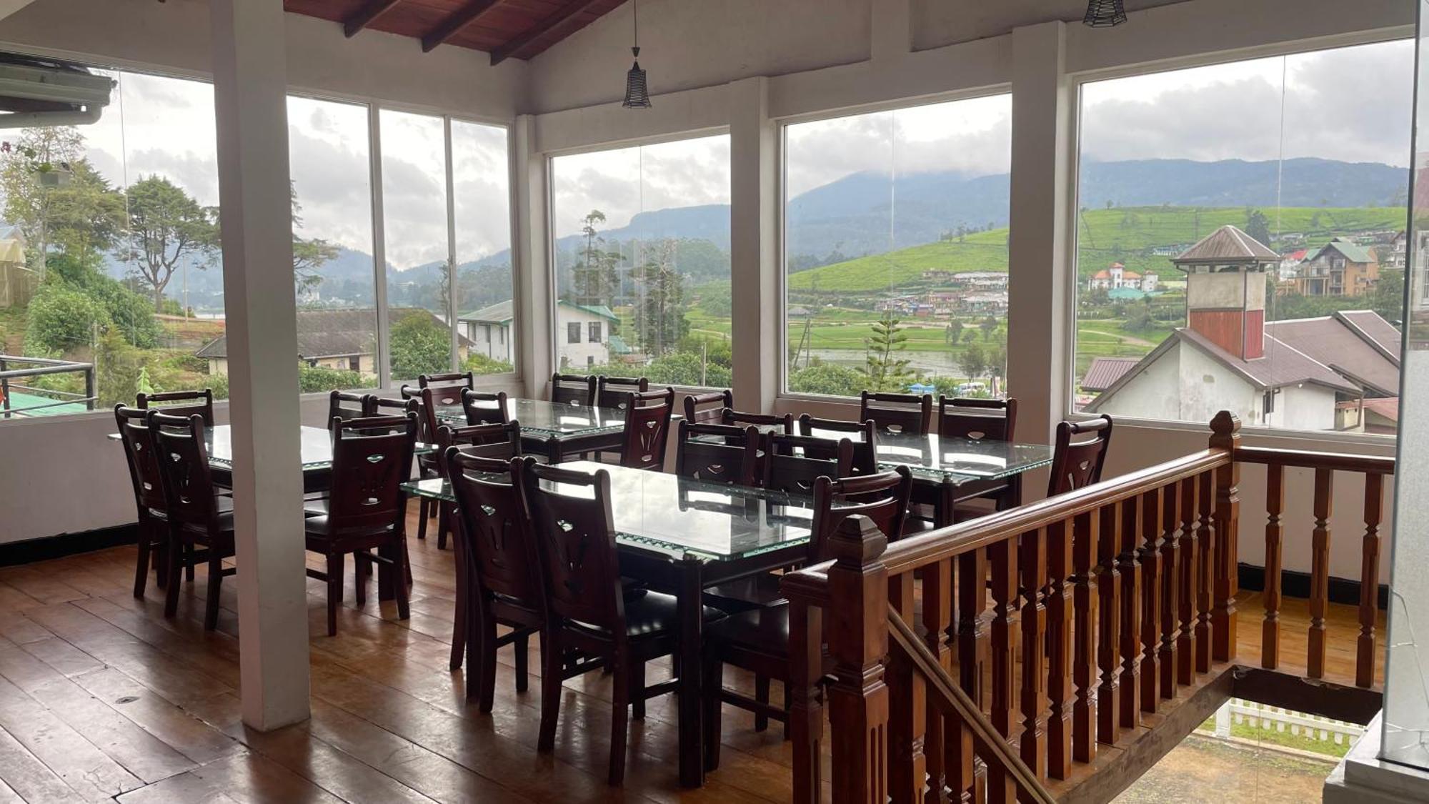 Maha Royal Hotel Nuwara Eliya Exterior photo