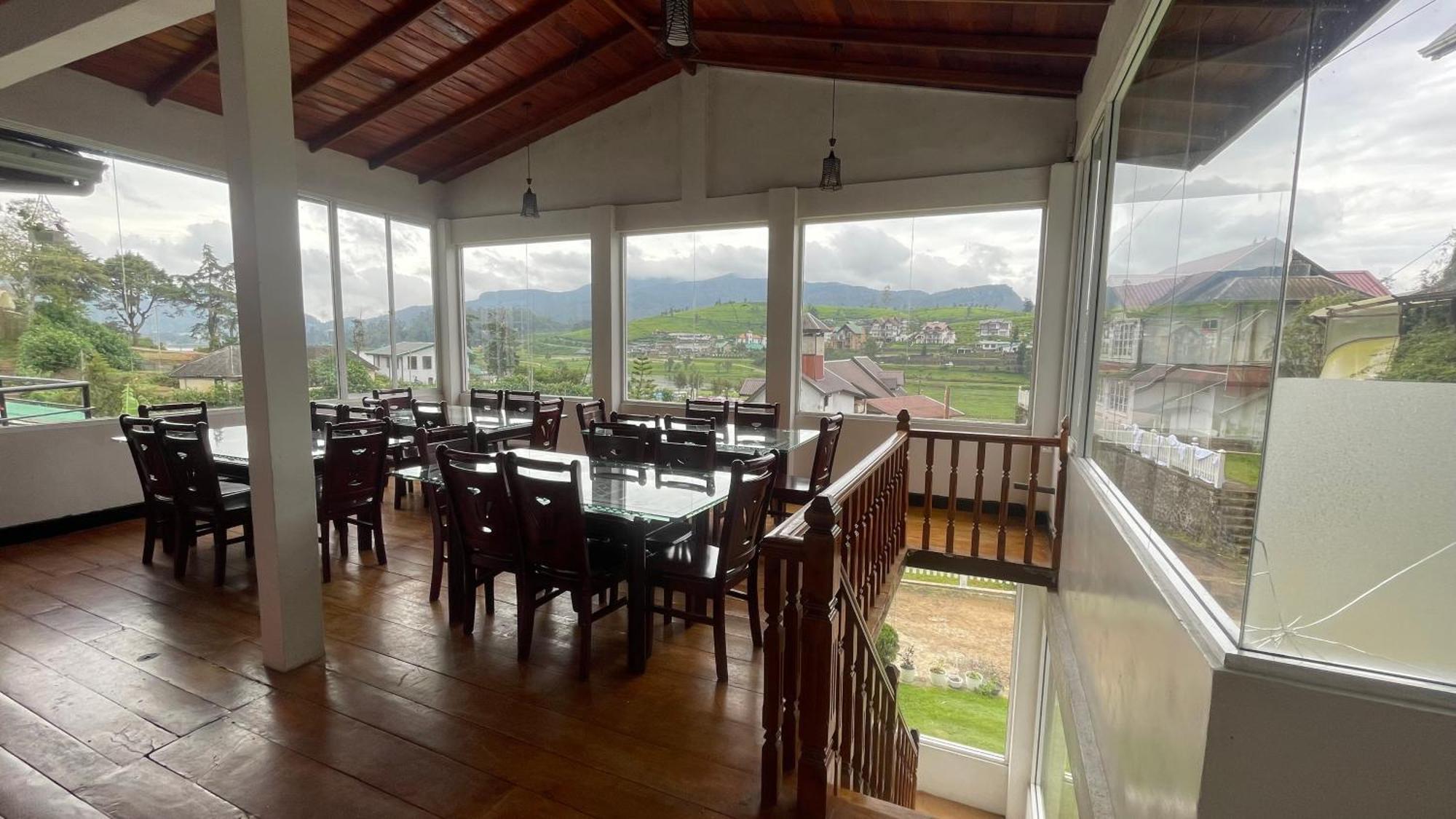 Maha Royal Hotel Nuwara Eliya Exterior photo